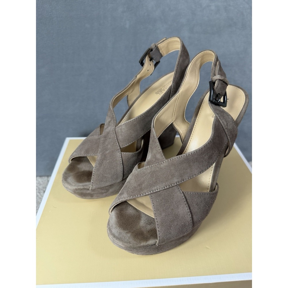Michael Kors Becky Wedge Suede Size 7M Open Toe Sandal Taupe